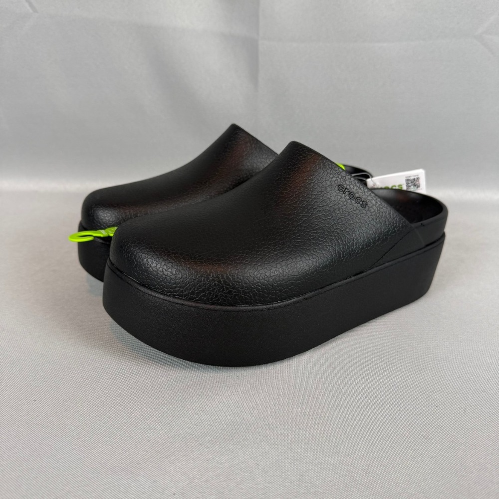Crocs Dylan Platform Clogs Womens 8 Black Lightweight Mules 209869-001 New NWT